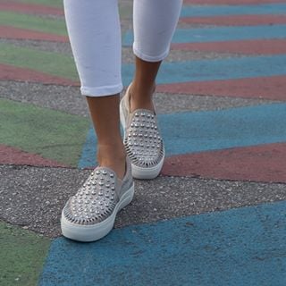 J Slides Footwear discount code